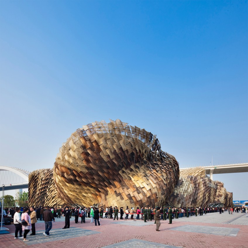 Figure 0.6: EMBT Architects, Spanish Pavilion, Shanghai Expo 2010. Courtesy of EMBT Architects.